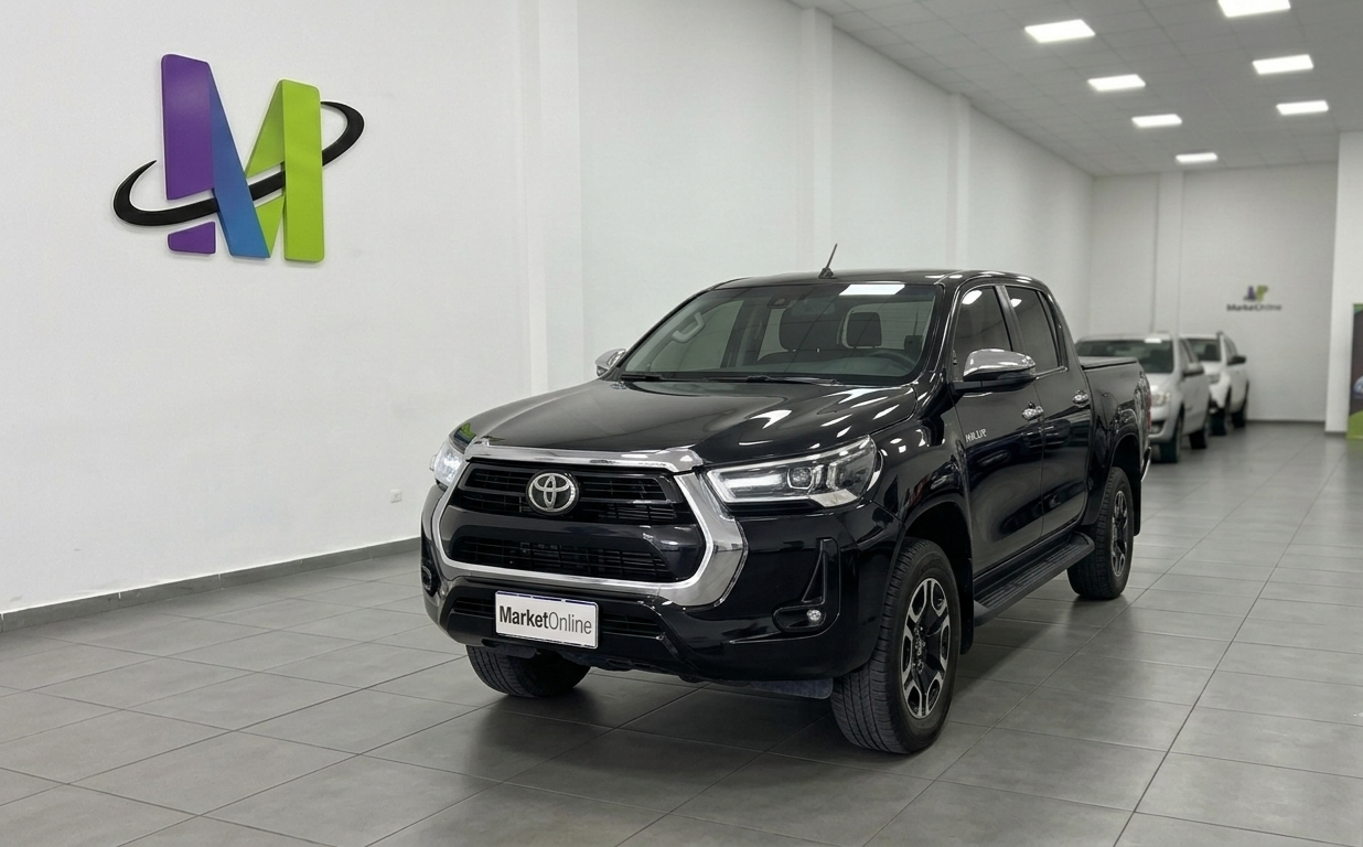 TOYOTA HILUX SRX