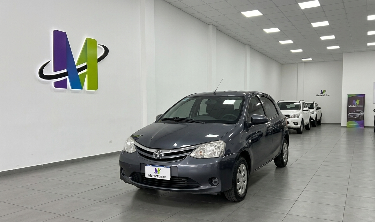 TOYOTA ETIOS 1.5 XS 5P