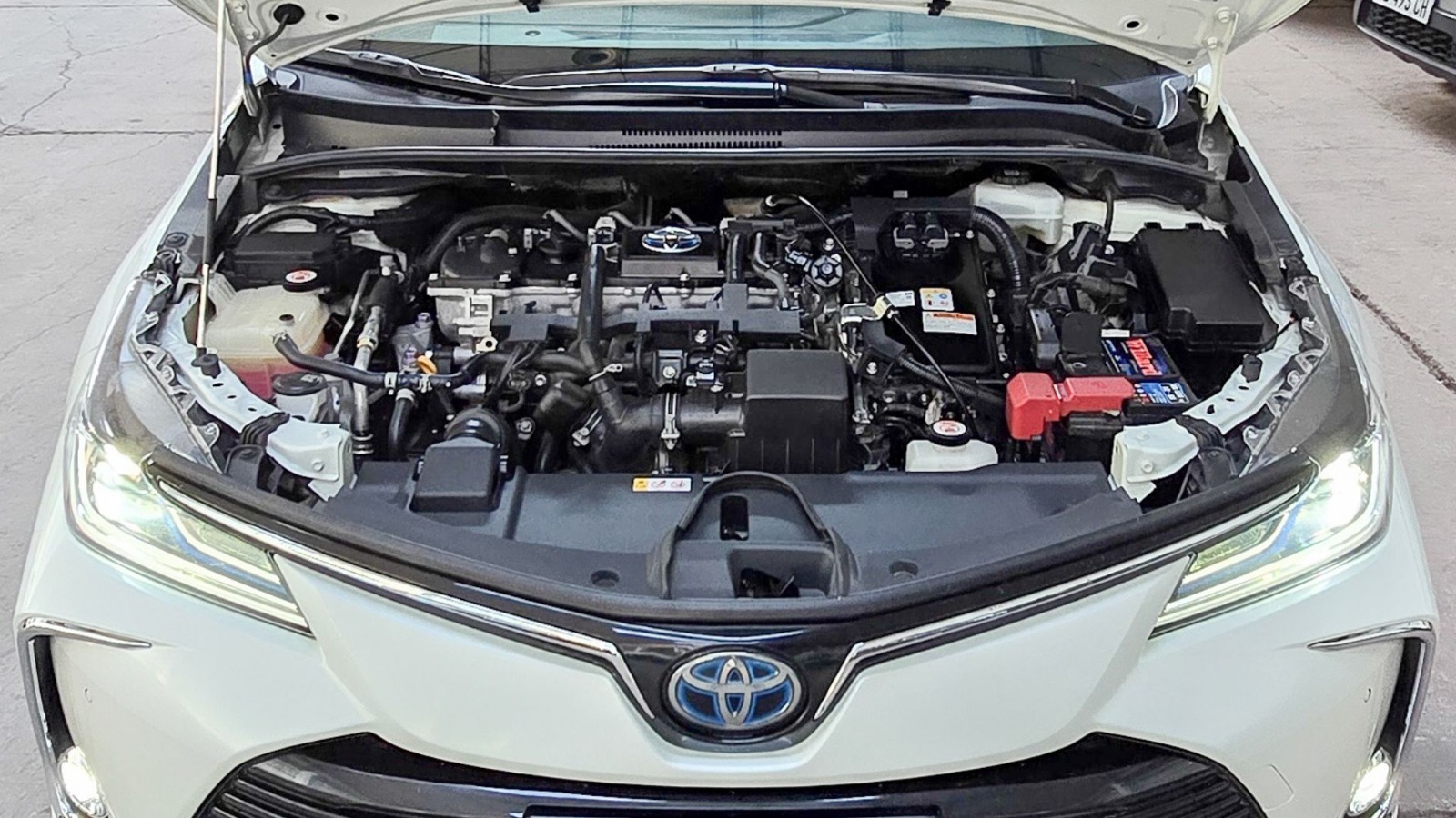 TOYOTA COROLLA 1.8 SEG HEV ECVT
