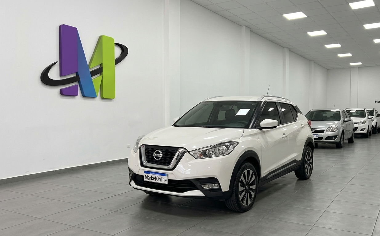 Nissan Kicks Advance CVT